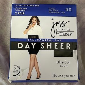Plus Sized Hosiery!  NON CONTROL TOP - 4x - Jet Black - 2 pair per unit.